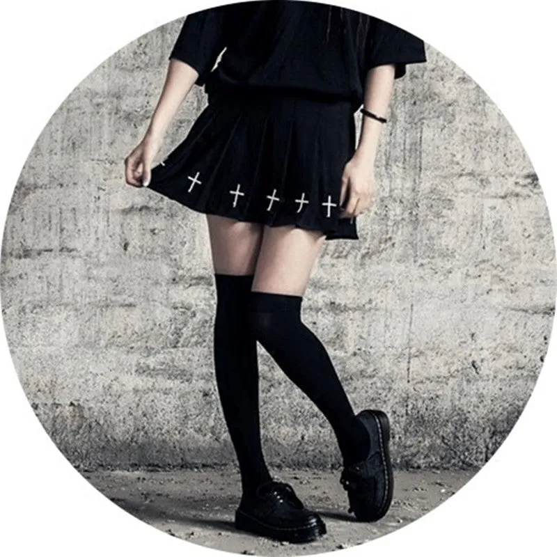 Dark Embroidered Skirt KF90169